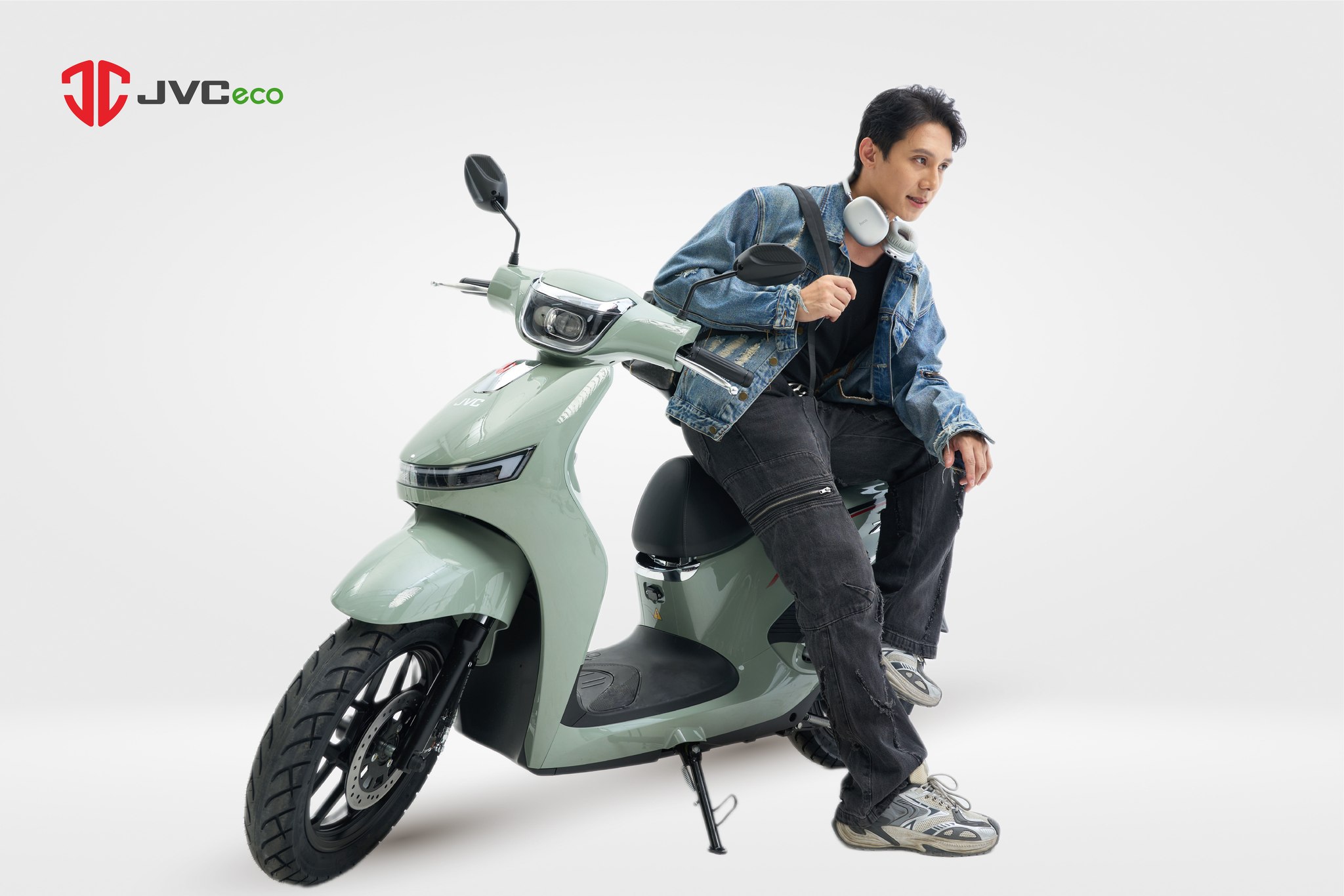 Mua xe điện JVC chính hãng đem lại nhiều lợi ích